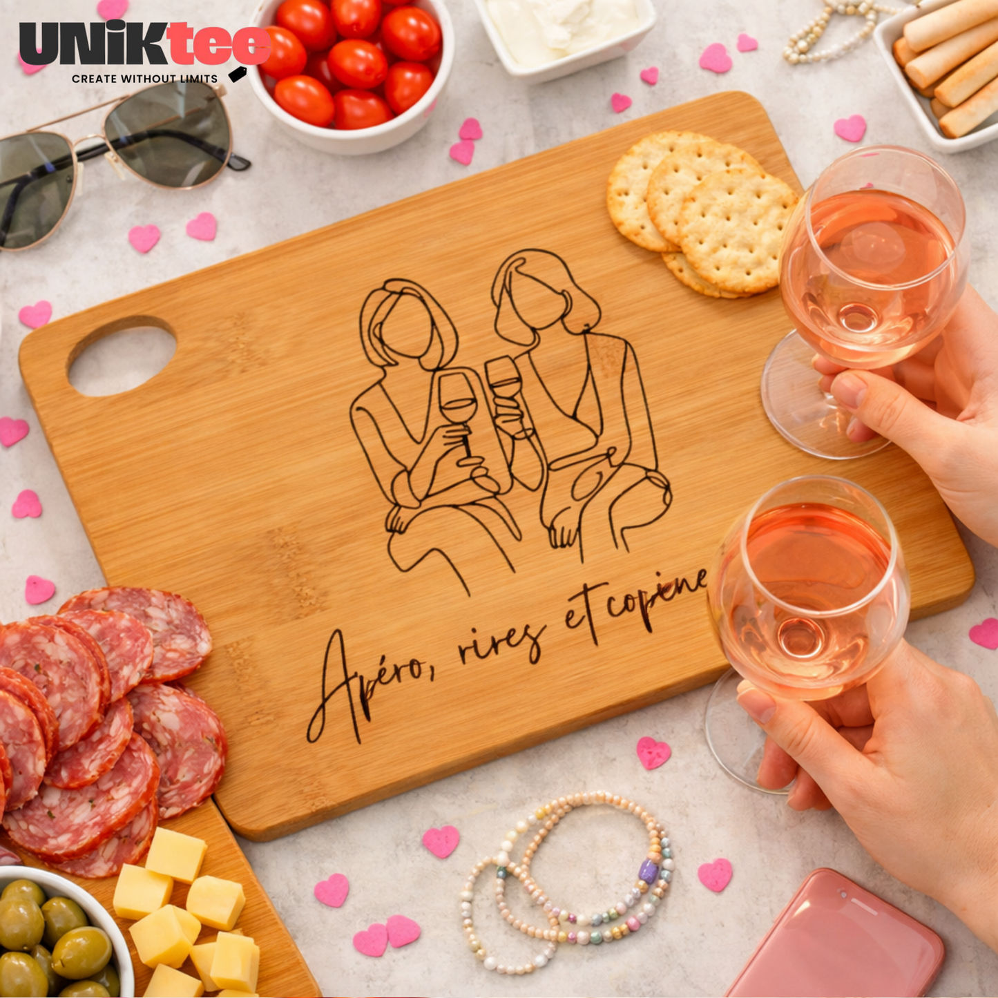 Planche à découper copine 20 cm x 15,3 cm – Cadeau amitié femme | REFPL0003