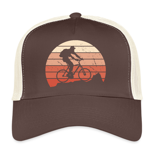 Casquette Trucker “Retro Cyclist” – Style Vintage pour Passionnés de Vélo | REF00065 - marron/beige