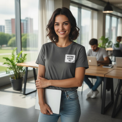 T-Shirt Premium Femme Personnalisé – 100% Coton (Logo, Texte, Visuel)